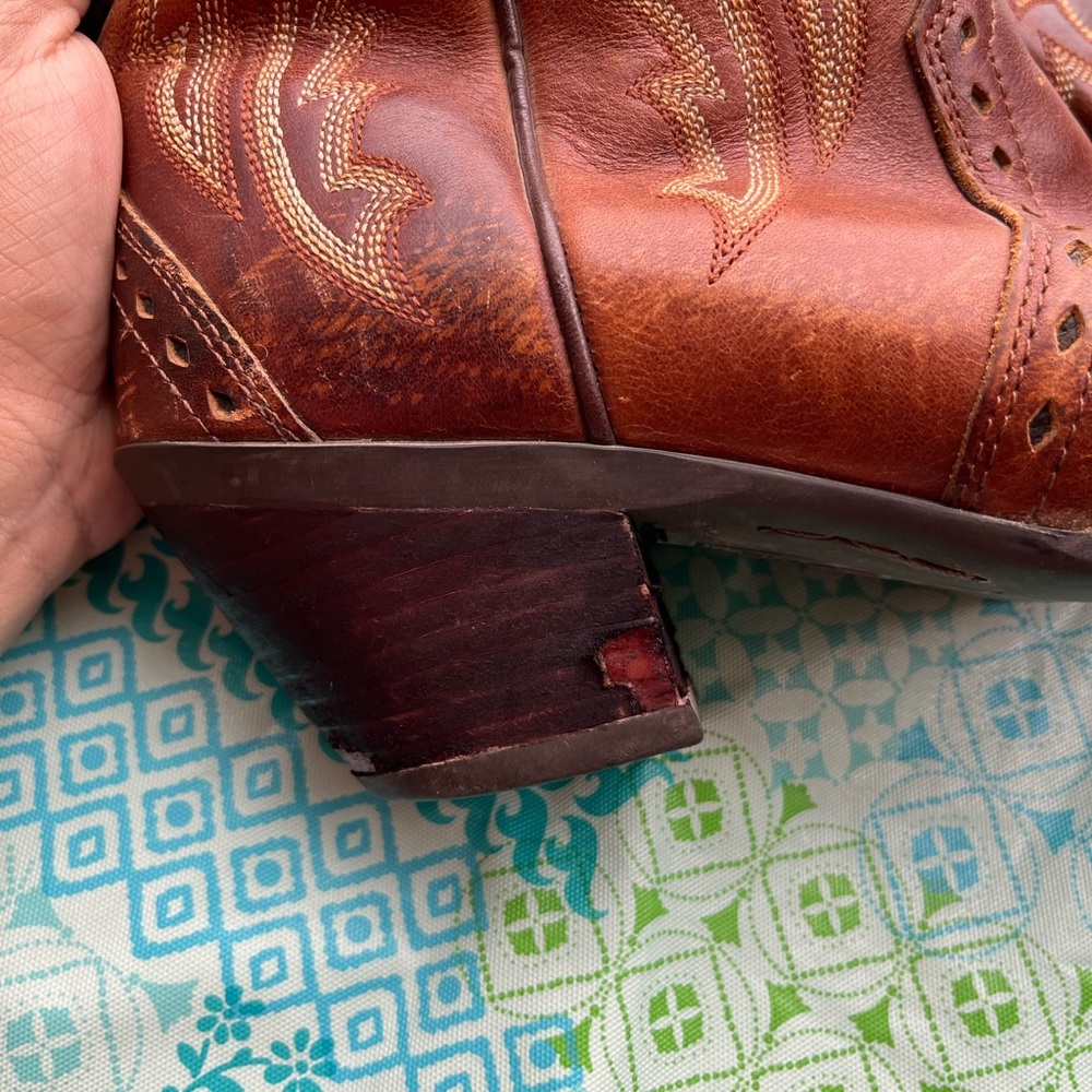 Ariat Brown Leather Boots - Picture 6 of 6
